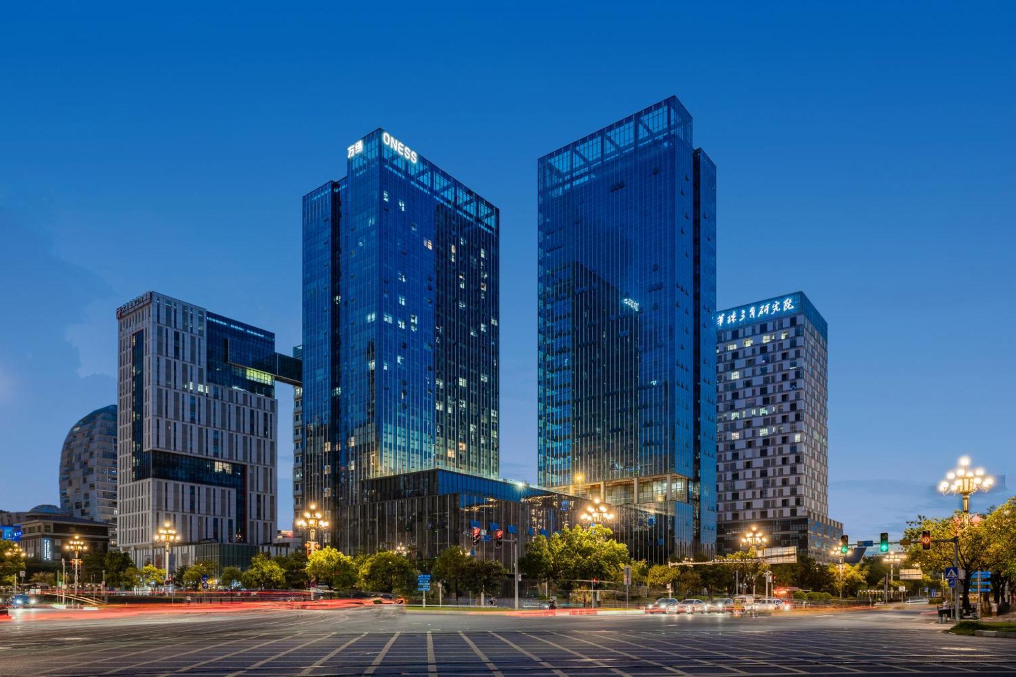 Oness Executive Hotel Guangzhou Huangpu Luogang - Free Shuttle Bus For Canton Fair กวางโจว ภายนอก รูปภาพ